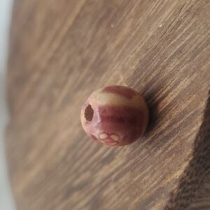 Tiki sunrise patterned bead charm Closionne